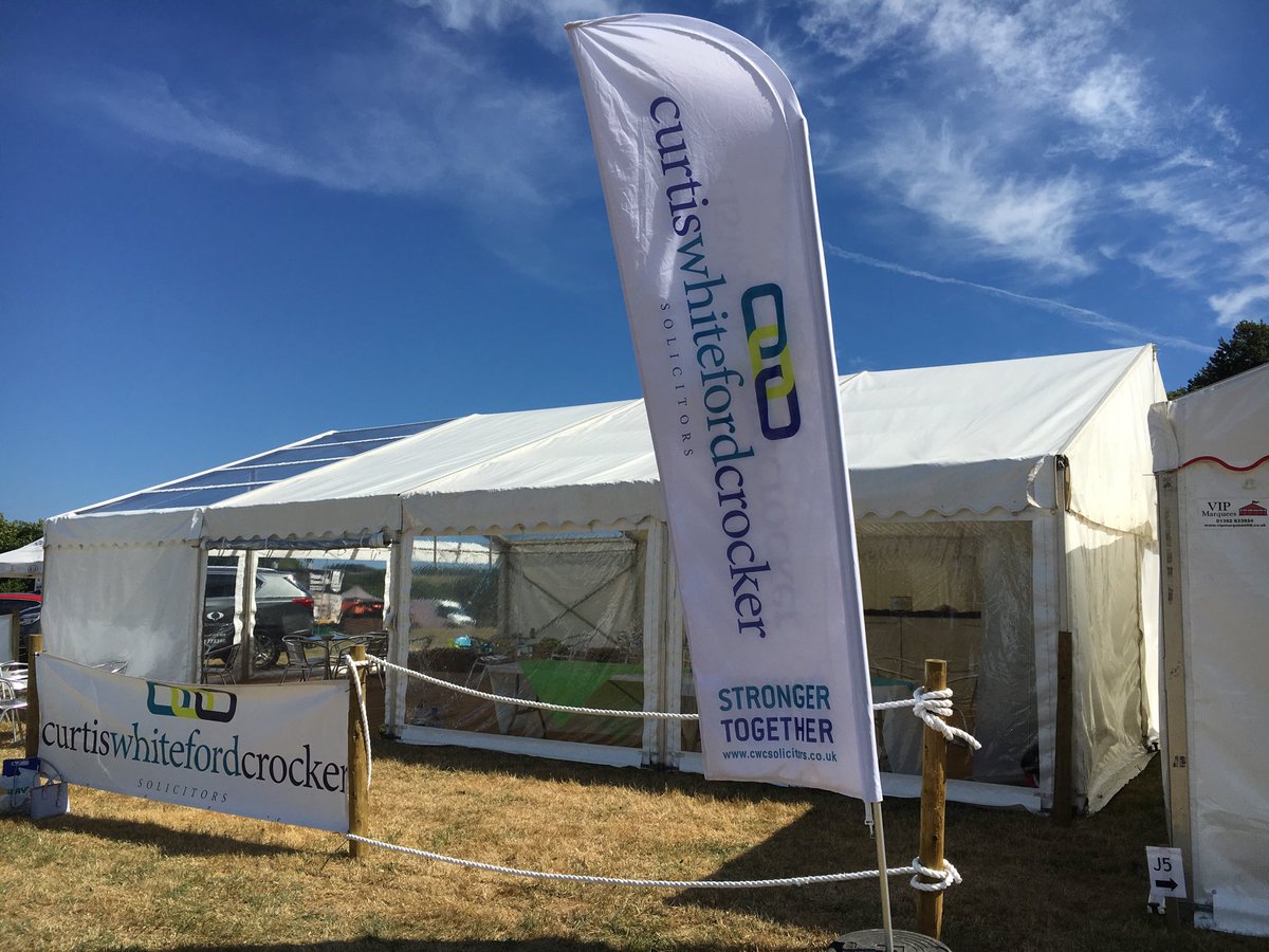 RogerMillerCWC's tweet image. @curtiswhitefordcrocker yealmpton show set up and ready to entertain our VIP guests