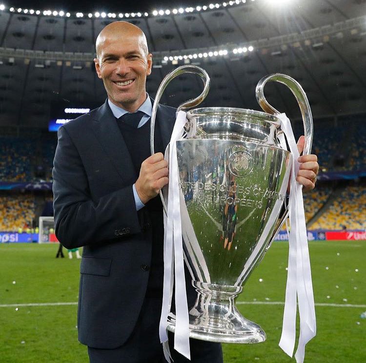 Nominees for The Best Fifa Football Awards 2018:
🇭🇷 <a href="/lukamodric10/">Luka Modrić</a> (men's player)
🇫🇷 <a href="/raphaelvarane/">Raphaël Varane</a> (men's player)
🇵🇹 <a href="/Cristiano/">Cristiano Ronaldo</a> (men's player)
🇫🇷 Zidane (men's coach)
#HalaMadrid