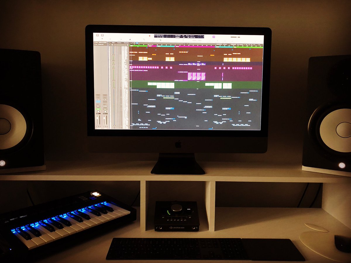 Fresh_Dom's tweet photo. New Huge BigRoom track finished, now it’s time to mix and master...
Demo coming soon 👌
#bigroom #bigroomhouse #studio #new #newtrack #freshdom #soon #edm #electronicdancemusic https://t.co/WbVsXd33zx