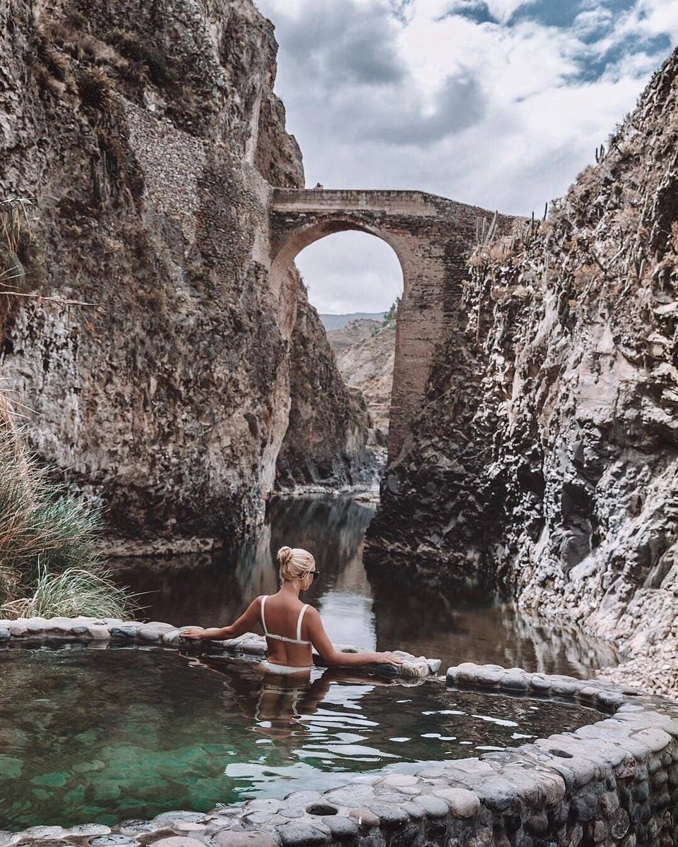 Hot springs in one of the world's deepest canyons? This is the right formula for the perfect experience. 
#ColcaCanyon #Arequipa #Peru #PeruTheRichestCountry