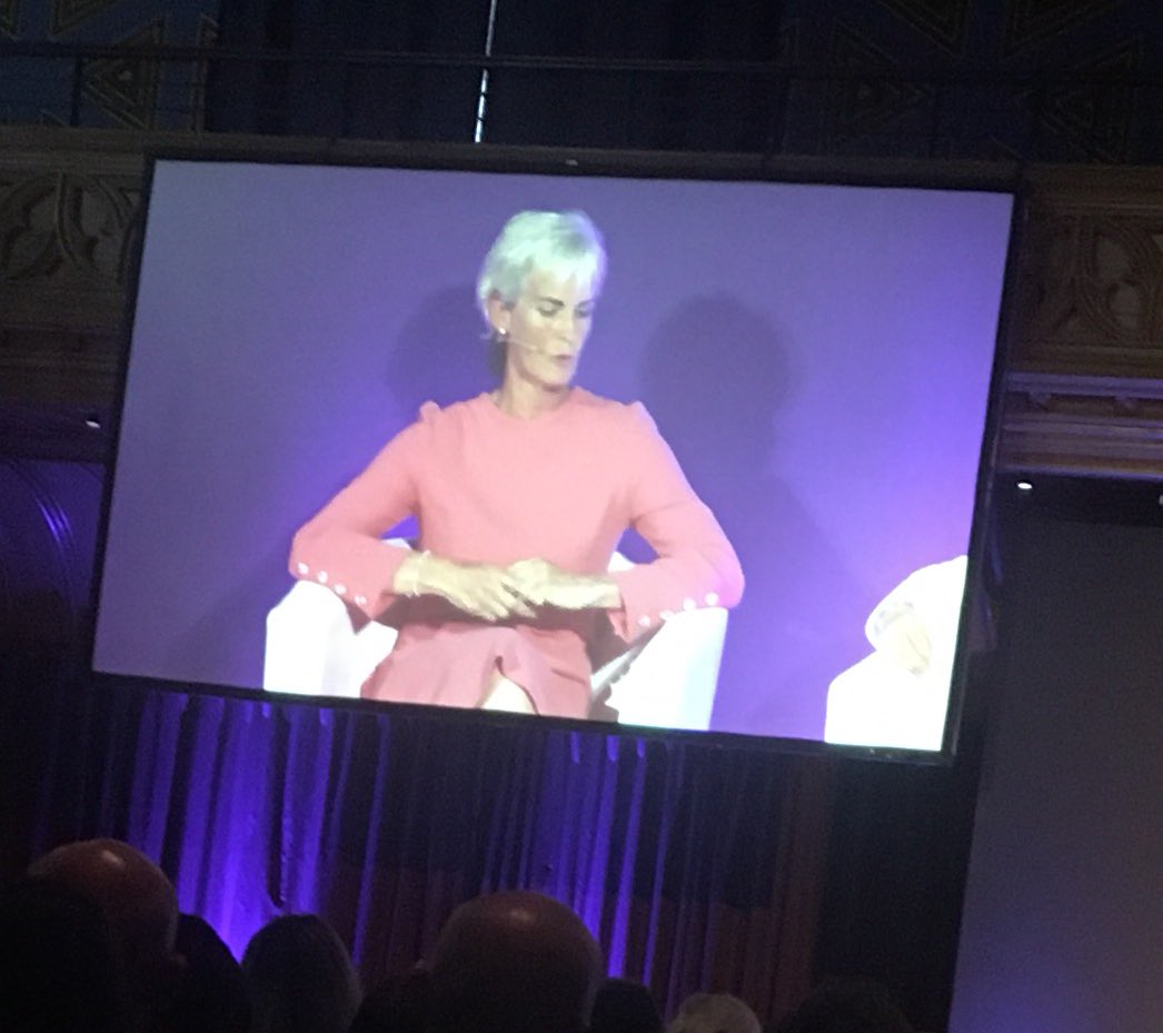 Karen_Keith_'s tweet photo. ‘Women are like snowflakes. We’re unique and beautiful, and sometimes when we hit barriers we melt and fade away. But when we gather together we can form a snowball - and snowballs can make a big impact!’ Love this from @JudyMurray on women supporting women! #ASIgendersummit https://t.co/IHbQDhtd7z