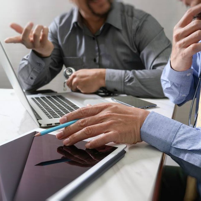 INFA_U's tweet photo. Ease the pain of working in August with 20% off our Hot Seat courses. Find eligible courses here: https://t.co/E7GxrSUcZ6 #Informatica #InfaU #Infa18 #summer #education https://t.co/JxKsFoLifo