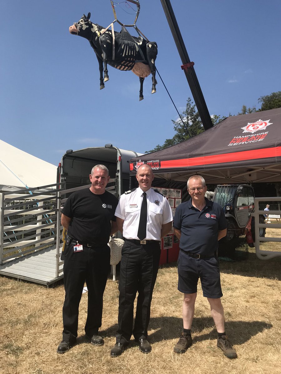 farries_david's tweet photo. Massive thanks to @Hants_fire and particularly @PeteWhite999 for hosting @andyg1337 and I today in the New Forest to discuss the RDS Support role. Gathering information to assist us in developing the @fire_scot Rural Full Time Post role #transformation https://t.co/sh9pYIIfJU