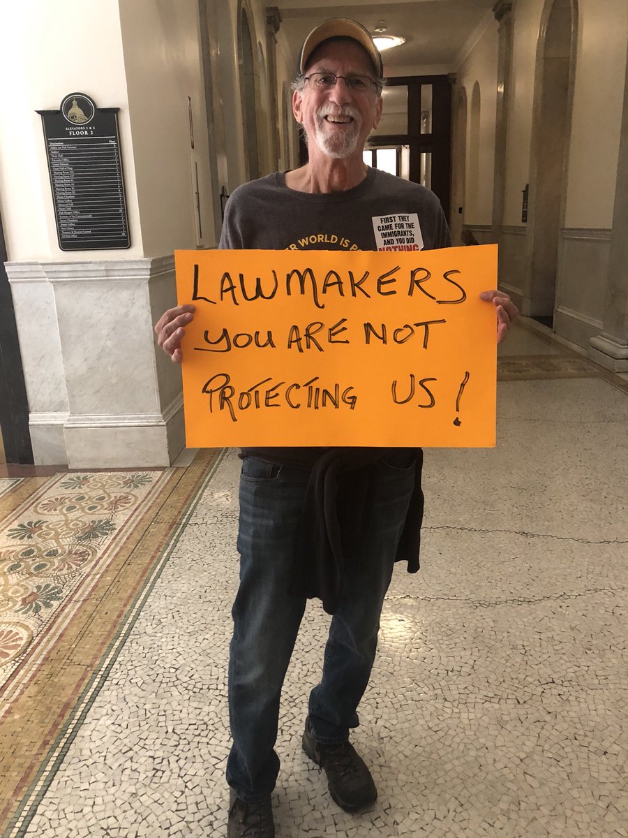 ComasGrace's tweet photo. Rick Last stands with undocumented immigrants. #NECIRBU #immigration https://t.co/TR5s9S7OCi
