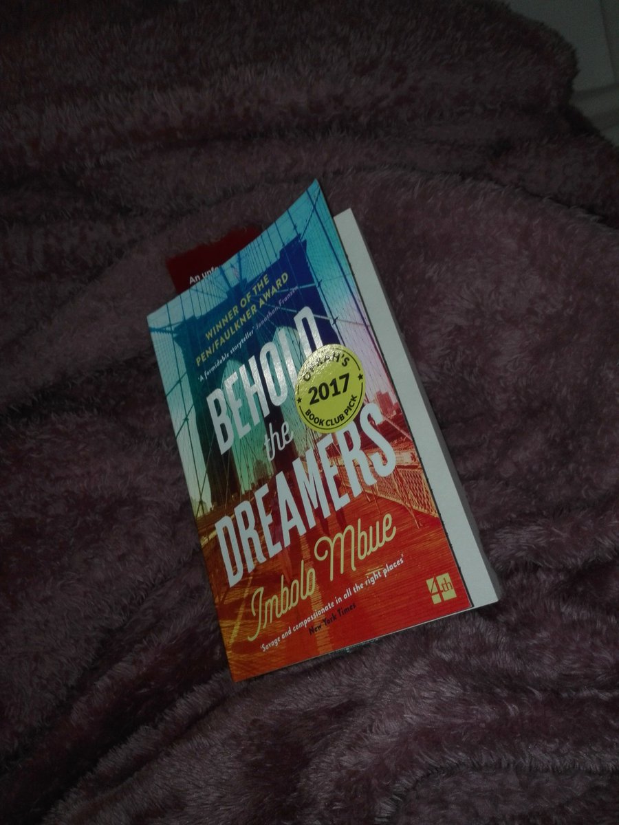 zuks_majiya's tweet image. Cosy in bed #currentread #ReadabookSA
