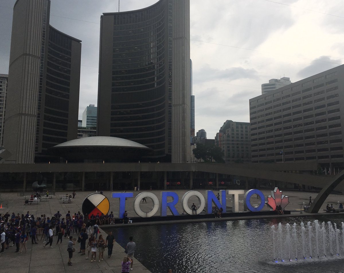 TorontosMayor's tweet photo. The Toronto sign will be lit in blue and white tonight and tomorrow in support of Greektown and the ongoing healing taking place following the tragic shooting on the Danforth. #DanforthStrong https://t.co/HiJviK7jlB