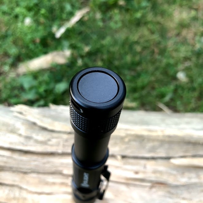 J2ledflashlight's tweet image. The ST25 Baton LED flashlight is the latest light to feature Olight&apos;s innovative stealth tailcap switch. The ST25 is the perfect light to own for law enforcement, self-defense, or just to have around the house, so get yours today! 
j2ledflashlight.com/products/oligh…