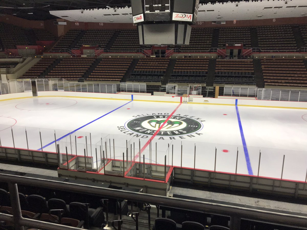 USPHLMonsters's tweet photo. @WSHLMonsters  are invading Downtown Fresno... @SellandArena here we come! https://t.co/NdZqyu5Qr3 #builtforrevenge https://t.co/37P0Nj4NCF