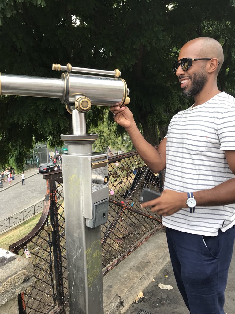 khechara's tweet photo. What did my younger brother give our mom for her birthday? 🤷🏾♀️A trip to Paris, France. 🇫🇷 Yep. #Siblings #HeIsWinning #International #Travel #Family #Paris https://t.co/sODEvxDFxT