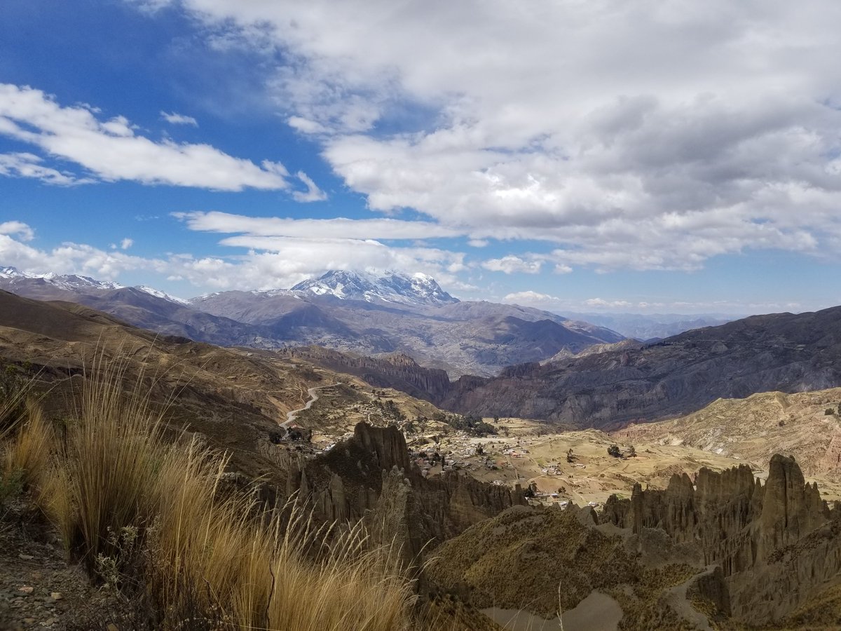 Here are some beautiful pictures of where I just spent 2 amazing weeks at - La Paz, Bolivia!