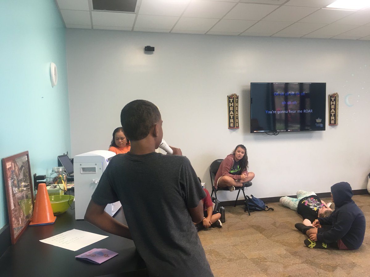 READING Karaoke @manateeparks&amp;recG.T.Bray  #SchoolEveryDay #SSBC2018 #summerlearning #creativeeducation #FUN