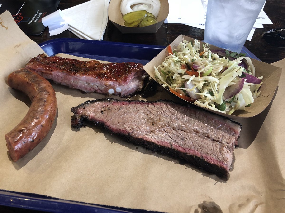 Pitmaster Lavon is putting out some righteous stuff today! #bbq #bbqjesus #brisket #BBQThoughts