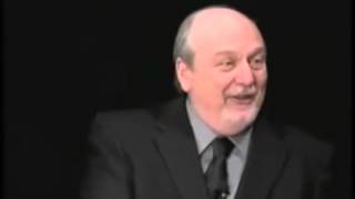 CreepyVidClips's tweet photo. (Tom Horn on Outside The Box - The Potential Threat of Transhumanism),( https://t.co/SxWyYt7J5N) https://t.co/eUFW09l4dG