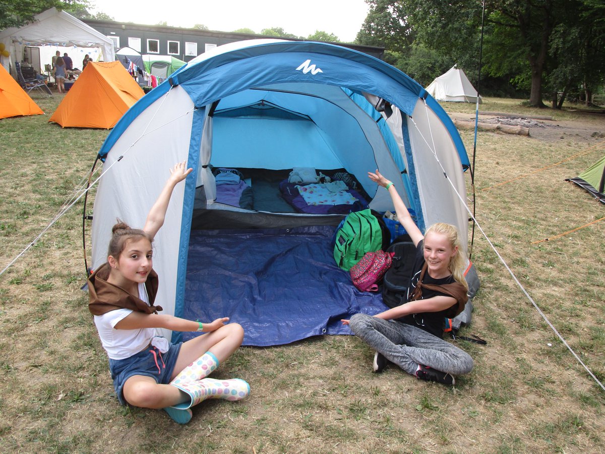 14E4Guides's tweet photo. Tidy tent! #CTT2018 #ForTheGirl @Guiding_LaSER @Girlguiding @GirlguidingLOB https://t.co/m5z4eYvZeh