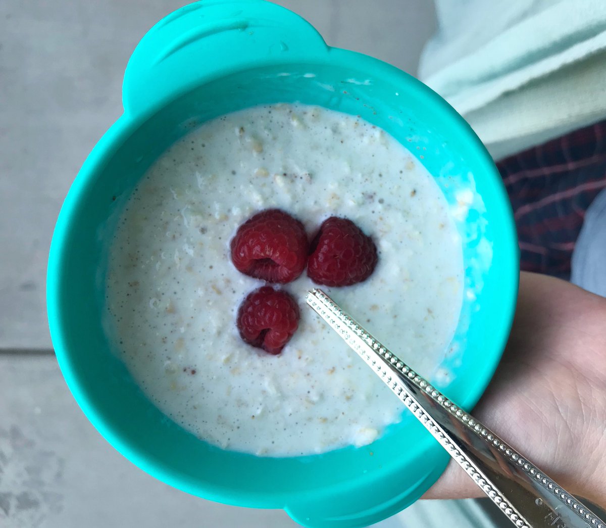 Breakfast: peaches and cream over night oats with raspberries #blw #babyledweaning