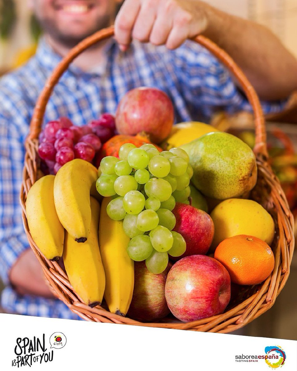 📍Cada sábado te esperamos en la plaza del Pilar para el mercado agroecológico de #Zaragoza. 😋👌Una oportunidad de disfrutar de las verduras, frutas y otros productos ecológicos de los agricultores. Más información, aquí ➡️ bit.ly/mercaagroeco #SaboreaZaragoza #gastronomia