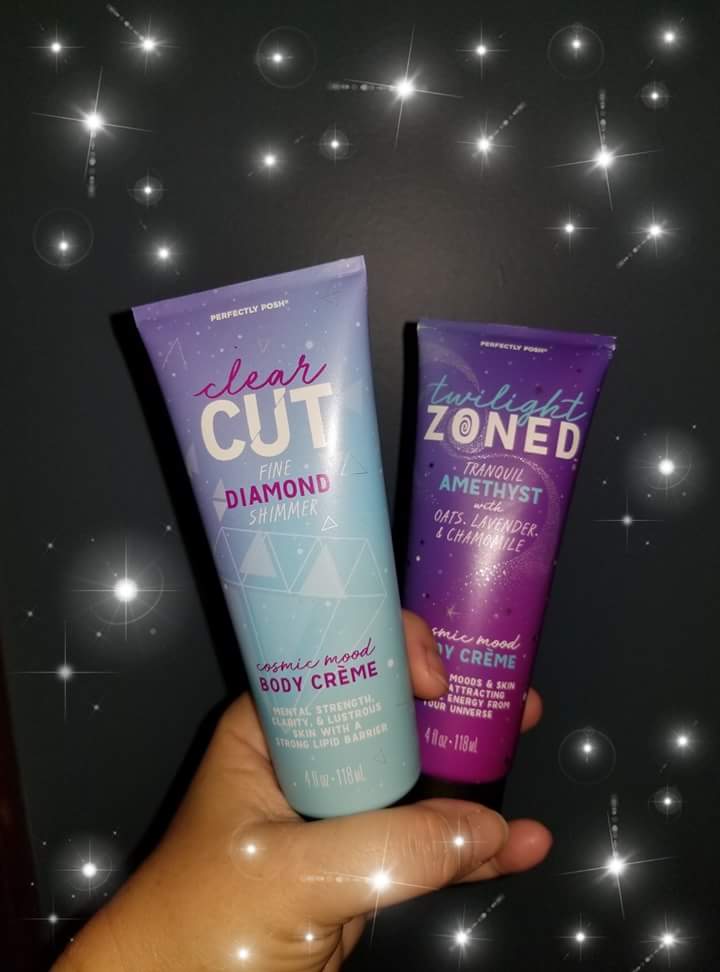 flutterbydiva's tweet image. #InternationalSelfCareDay  I'm in love with these Creme's!  Twilight Zoned is Relaxing while Clear Cut is Enlightening!  Definitely fav new @poshusa Space Products!  Get Yours Here: mysweetspa.po.sh #Pamper #Spa #Relax #Diamonds #Amethyst #Vegan #MySweetSpa #essentialoils