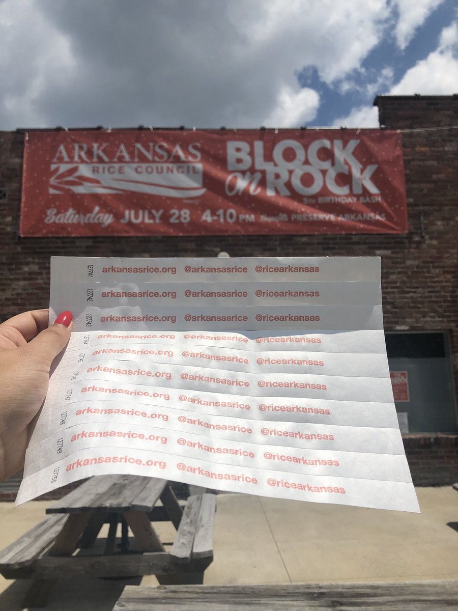 StonesThrowBrew's tweet photo. Want to get a jump start on Block on Rock? Listen up!
Pick up $3 admission tickets in the taproom BY FRIDAY!
Tickets are $5 at the gate!
#blockonrock #blockonrock18 #littlerockarkansas #localbusiness #arkansasrice #preservearkansas https://t.co/UBqQgd8fy5