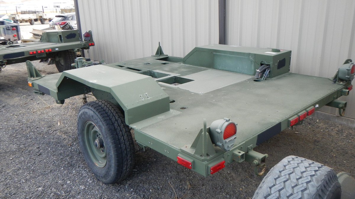 ExpeditionBuilt's tweet photo. FOR SALE - Flatbed Light Tactical TrailerS; standard or extended versions. Someday we’ll play with one, make a toy haulin camper. No better trailer platform for cargo, toys or adventure campers. #militarytrailers #humveetrailer #hmmwvtrailer #m1101 #m1102 https://t.co/oxFZCLdDTH