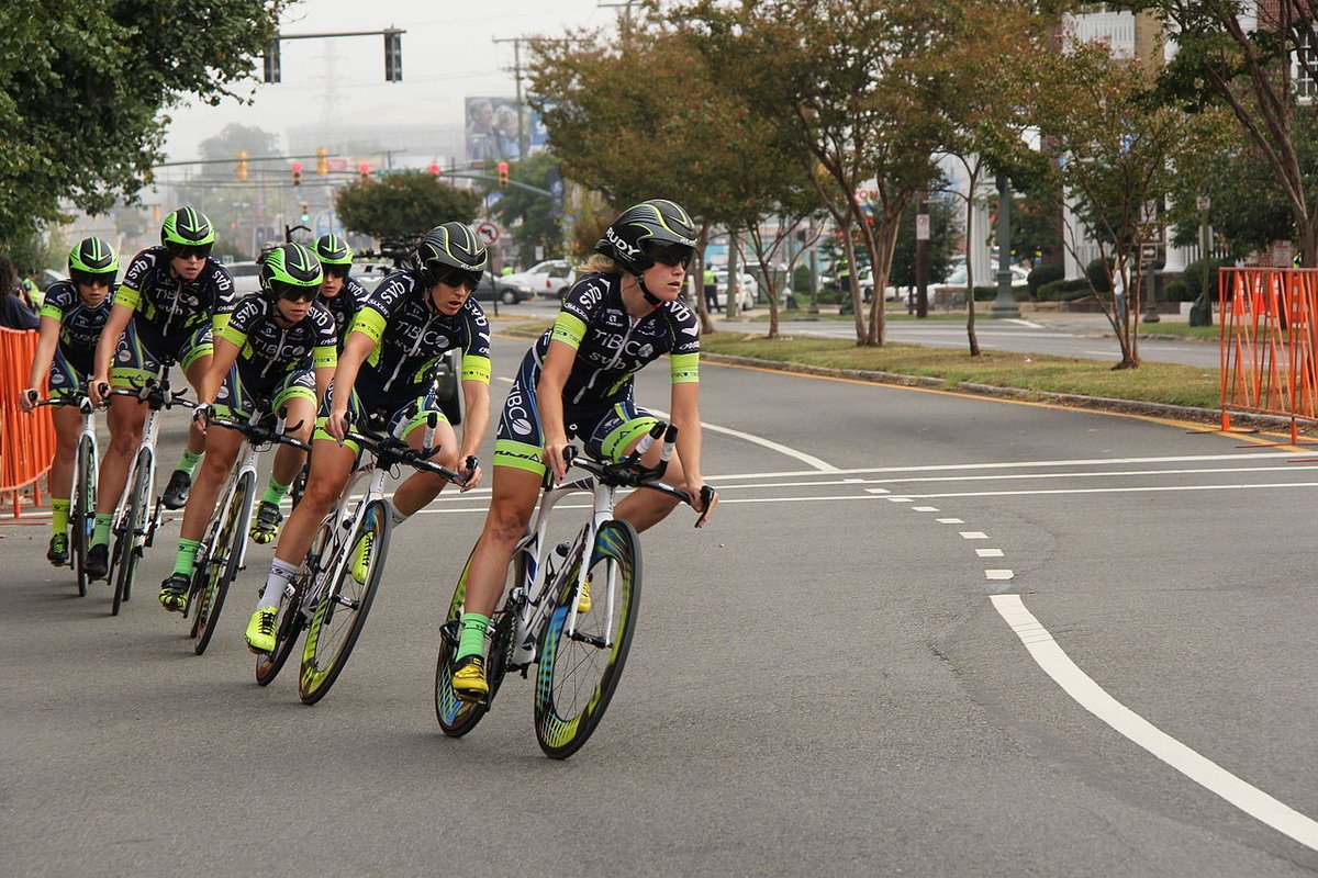 | Série Ambassadeurs | <a href="/AudreyLacroix/">Audrey Lacroix</a> s'est entretenue avec l'ambassadrice <a href="/AlizeeBrien/">Alizée Brien</a> pour jaser café et cyclisme sur route ! À lire !  ow.ly/yzq050hY44d