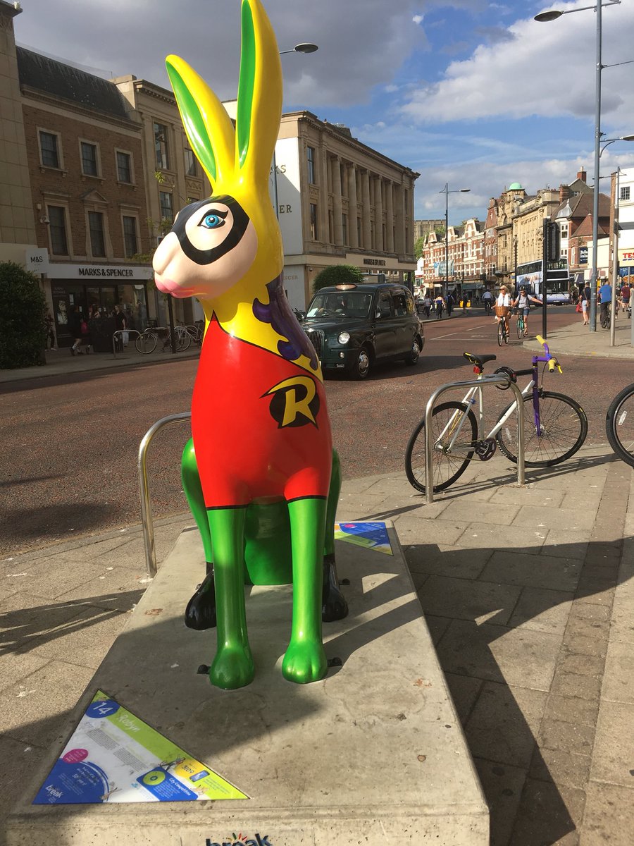 StaceyLMillsWJC's tweet photo. So Norwich is kind of adorable- pianos dotted all over the place and painted bunnies? #socute #robinrabbit #norwich https://t.co/Hc8likZUbF