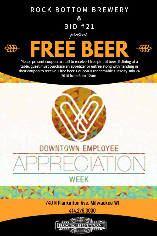 MilwDowntown's tweet image. Happy Downtown Employee Appreciation Week! @RBMilwaukee is celebrating with FREE BEER, tonight only after 5 PM. Show this coupon for 1 free pint of beer. Cheers! 🍻

MilwaukeeDowntown.com/IWorkDowntown #IWorkDowntownMKE