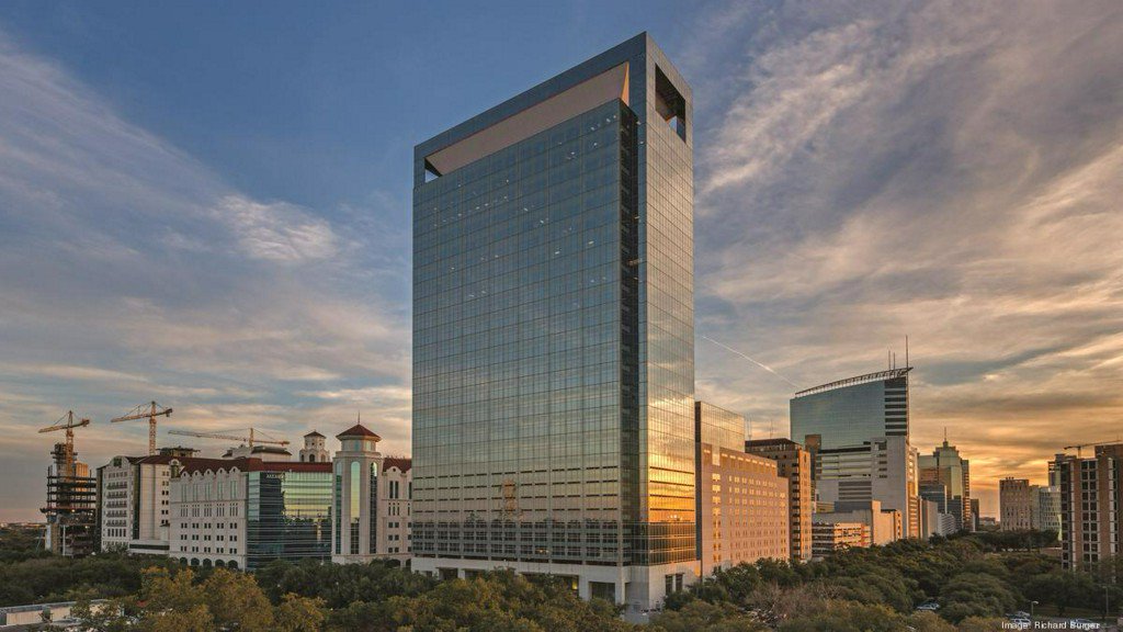 HOUBizJournal's tweet image. A 'once in a generation' deal: Memorial Hermann sells 510K SF property bit.ly/2NHn5EN
