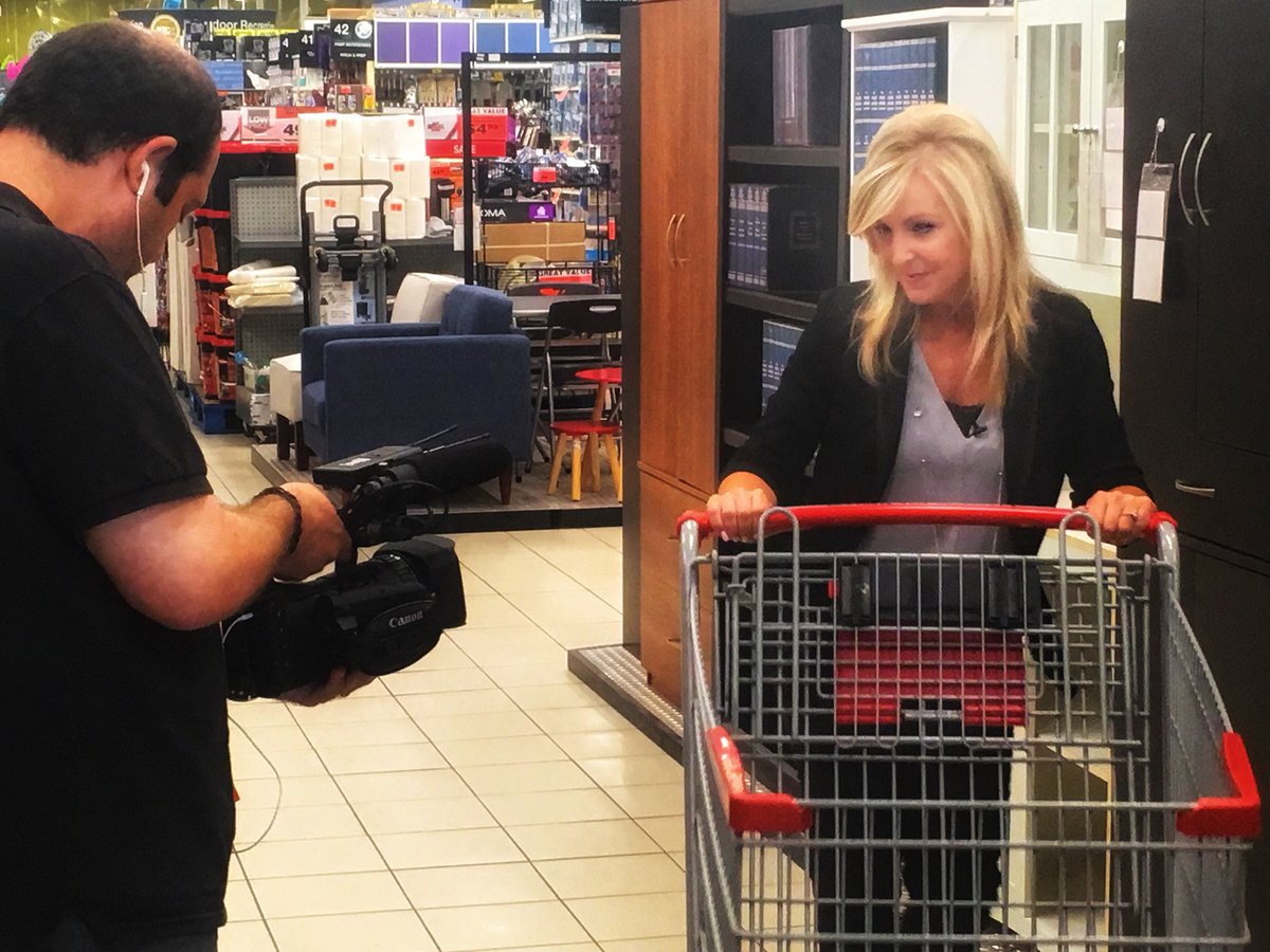 am800_cklw_'s tweet photo. A little behind the scenes actions from today’s @CanadianTire shoot! Tune in starting August 6 for details! https://t.co/r4ibZcglsB