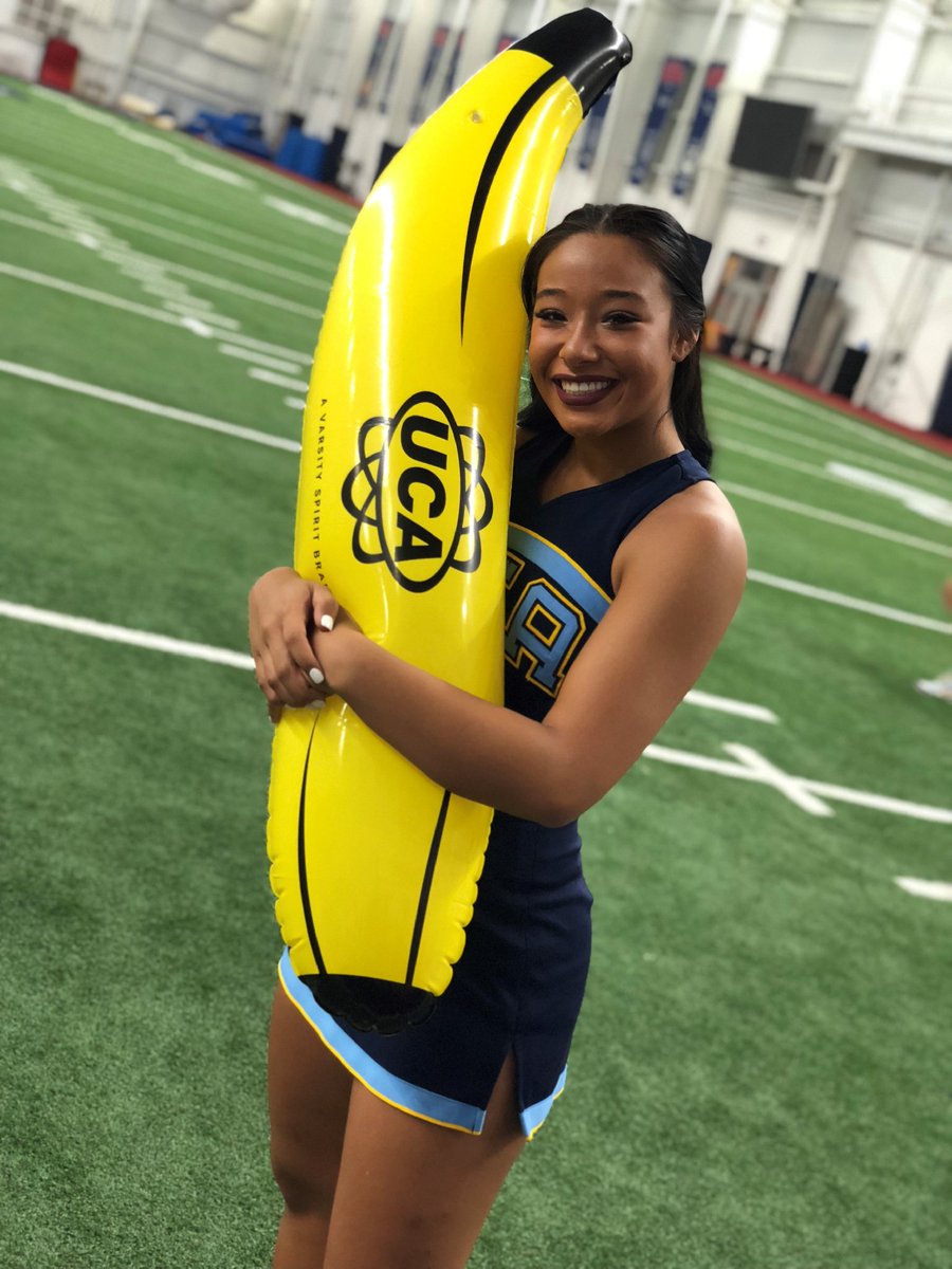 UCAupdates's tweet photo. We 💛 #TopBananaTuesday! RT if your team took home the 🔝🍌 https://t.co/HxCR9uhqOz