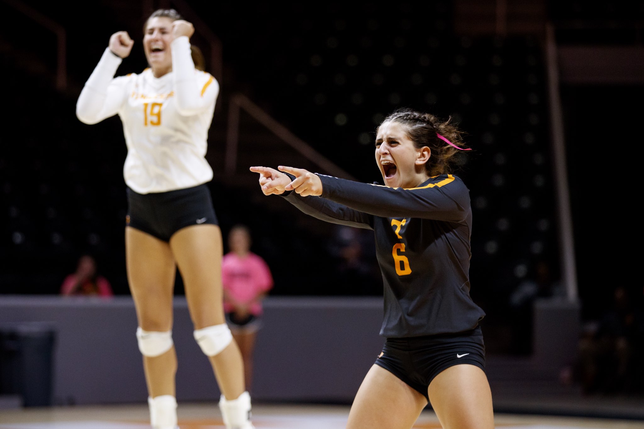 Tennessee Volleyball on Twitter "See y’all in a month 👈👈 GBO 🍊🏐…