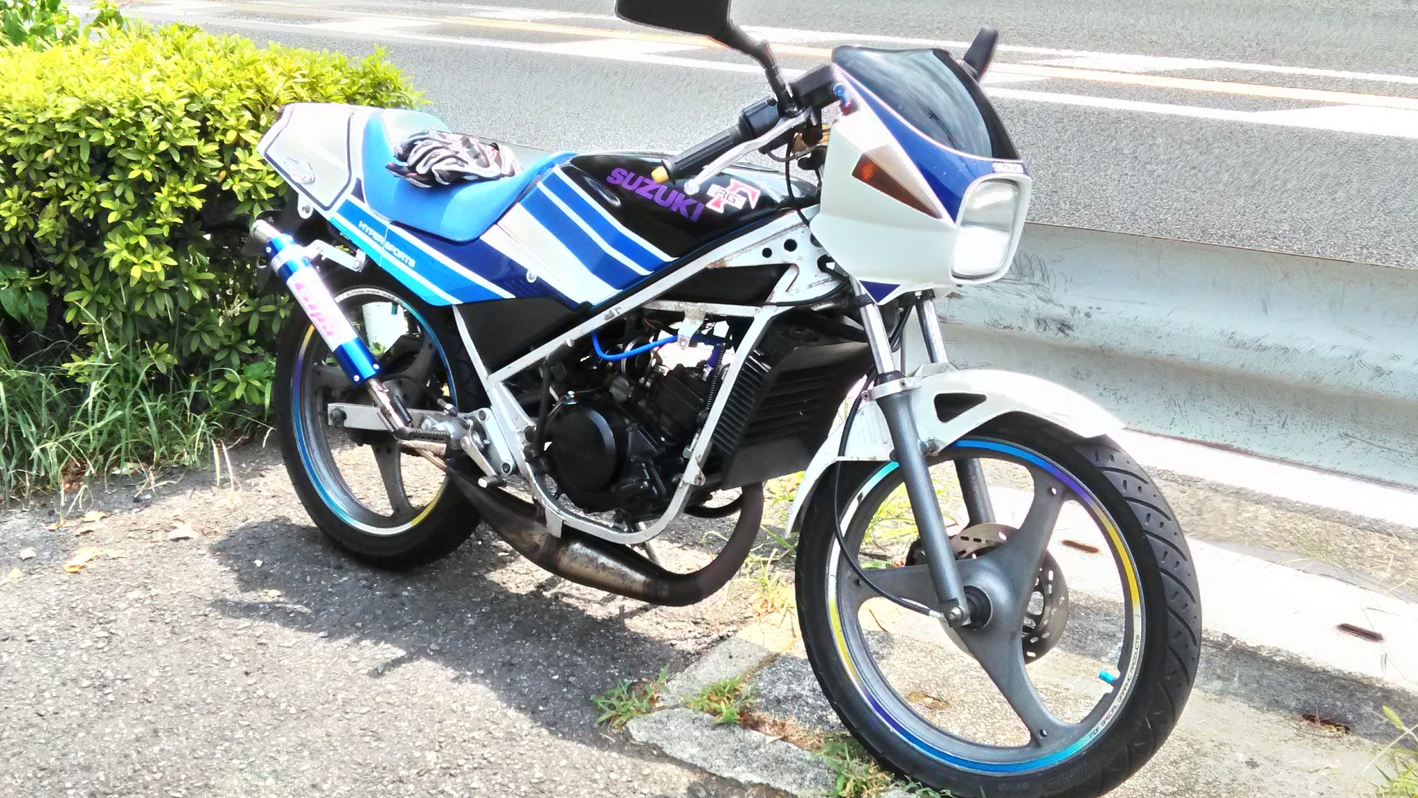 新しいコレクション スズキRG50ガンマフロントカウル - htii.edu.kz