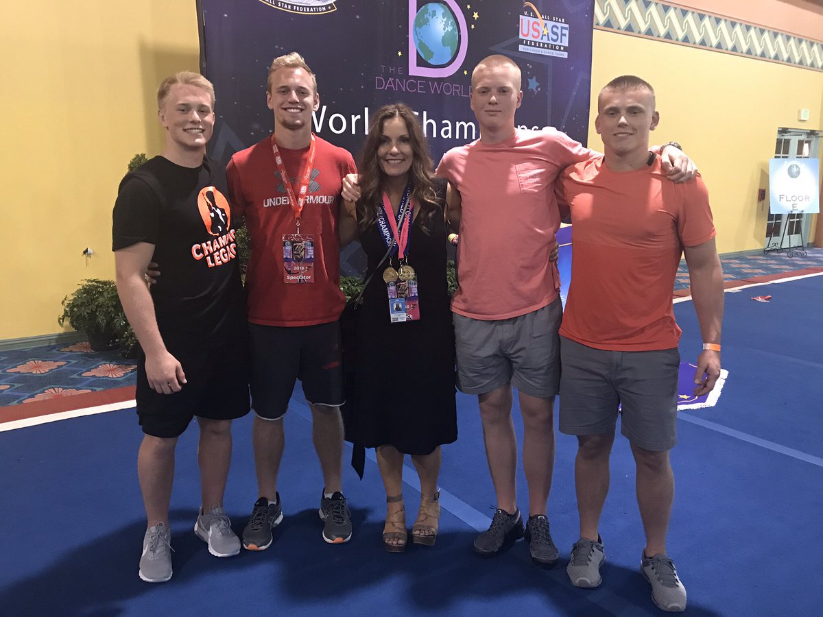 bulldoghoosier's tweet photo. Happy Birthday @AngelaNieman !  You have coached, taught, &amp; mentored all FOUR of my kiddos!  Thank you for everything! #putskidsfirst https://t.co/FjiybR6HAU