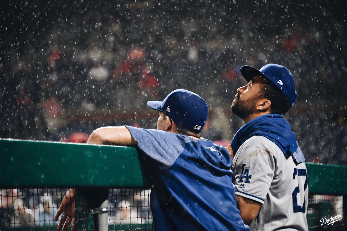 🎶 Have you ever seen the rain? 🎶