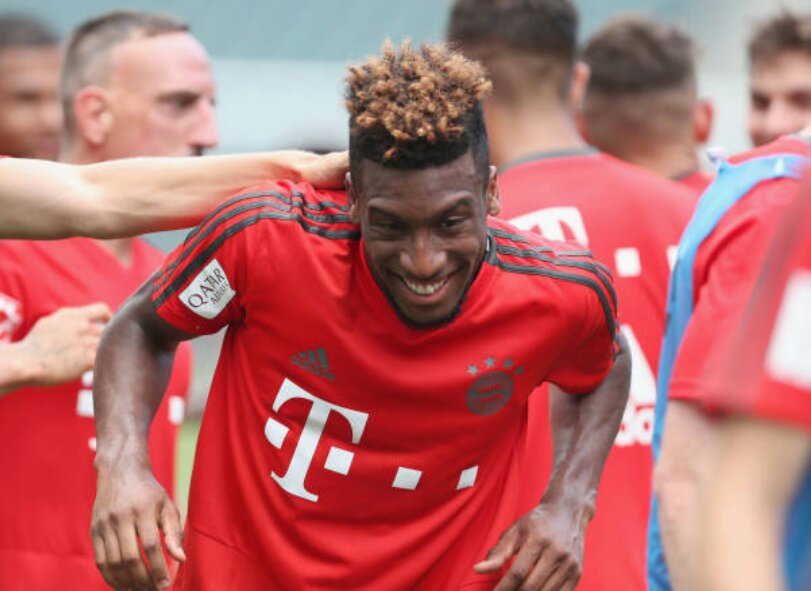 kingcoman29br's tweet photo. Kingsley Coman nos treinos hoje! Preparatório para o jogo de amanhã contra a Juventus. https://t.co/j2fqTeS8qM
