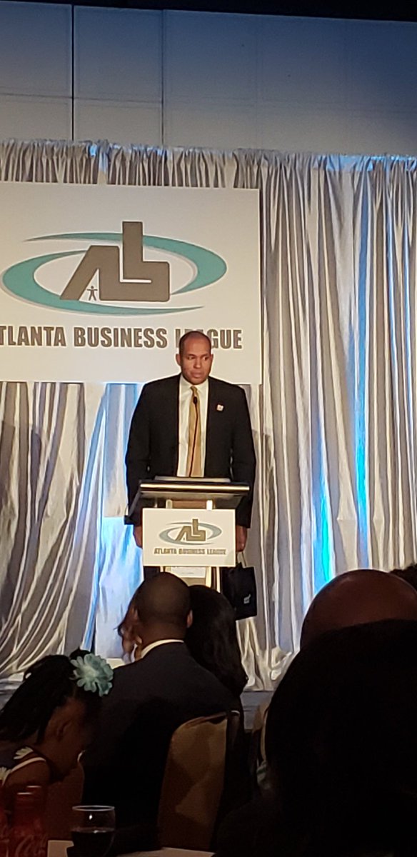 Celebrating <a href="/jasonesteves/">Jason Esteves</a> of <a href="/apsupdate/">ATL Public Schools</a> at the Men of Influence induction ceremony #ablmoi @TFAMetroAtlanta alumnus!