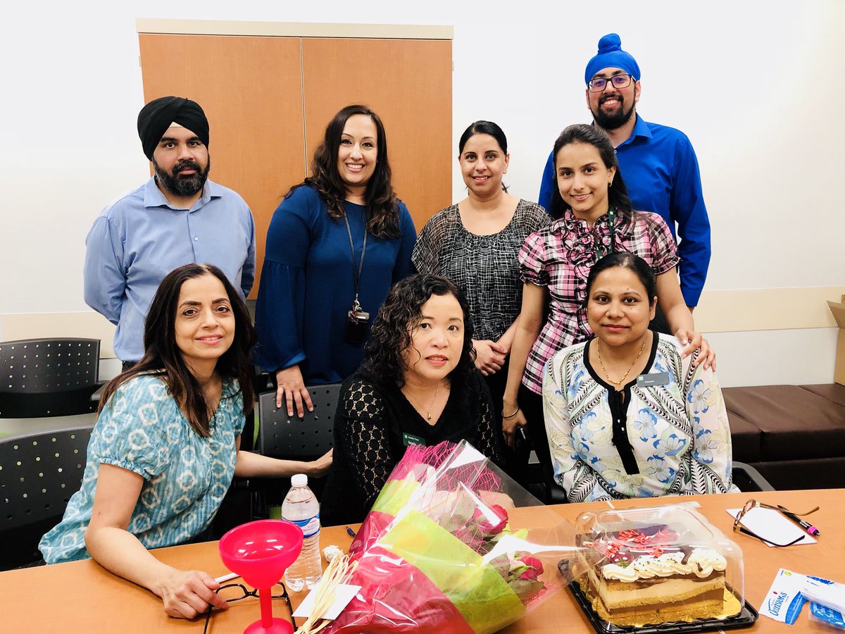 fidelcastillo08's tweet photo. Thank you for all that you do Teresita! Congratulations on your 28th TD anniversary. #DeltaLions @chahal78 @GurjivChahil_TD @MauroManzi_TD https://t.co/ZLmcYkqGY2