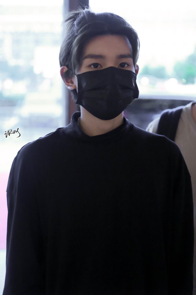 bubble_roy's tweet photo. #王源 #wangyuan #roywang #tfboysroy #tfboys王源

小啾啾重出江湖！但依旧是刚哥！
我们强哥也回来啦≧∇≦

#金鱼的追源日记

#왕원 #おうげん #ワンユエン #VươngNguyên #唯爱王源 #源基金 #王源大主宰 #王源牧尘 #环球人物专栏王源说 #王源很王很丸圆 #TFBOYS왕원 #tfboyswangyuan #cpop #fandom https://t.co/4hszrUw2QI