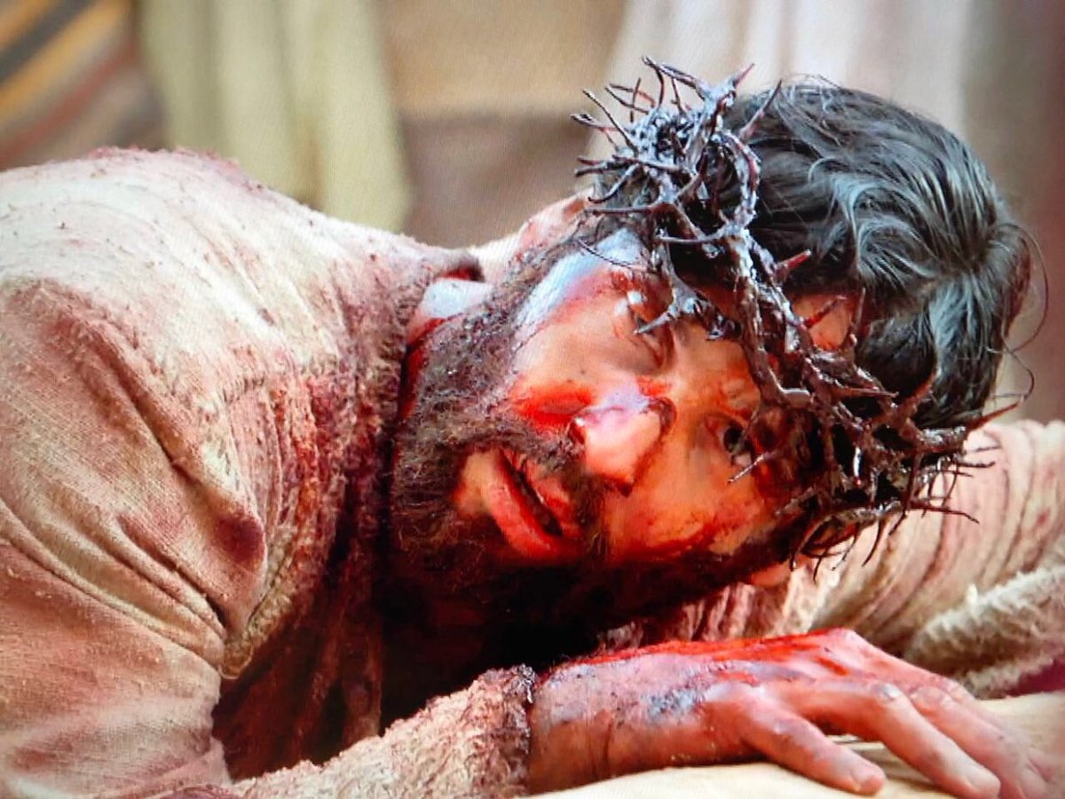 Dexconer's tweet photo. Porque Deus tanto amou o mundo que deu o seu Filho Unigênito, para que todo o que nele crer não pereça, mas tenha a vida eterna. (João 3:16) #OusadoAmordeDeus https://t.co/iuYbRzSGH2