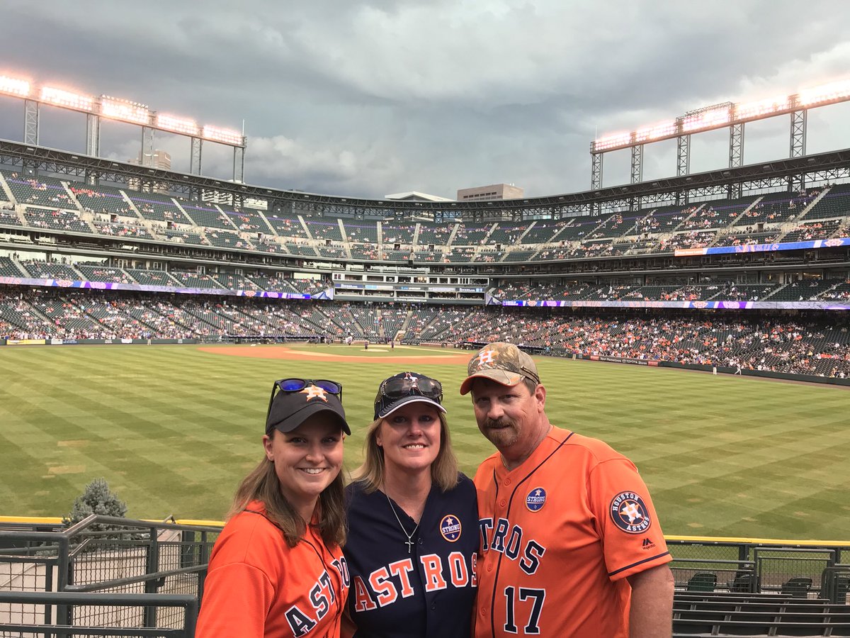 adebaylo's tweet photo. Go Astros #ilovecoorsfield https://t.co/n9cqWVa9AY