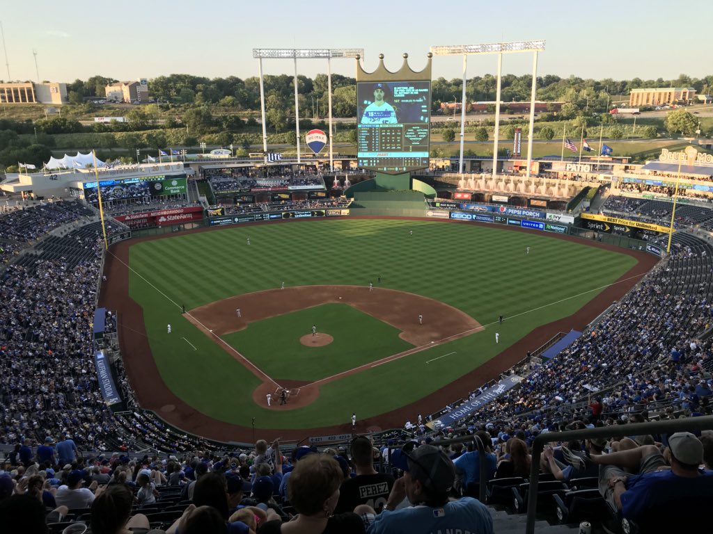 KCLibrary's tweet photo. Having fun at #LibraryNightatTheK ! ⚾️📚 https://t.co/dIkrnW3U2h