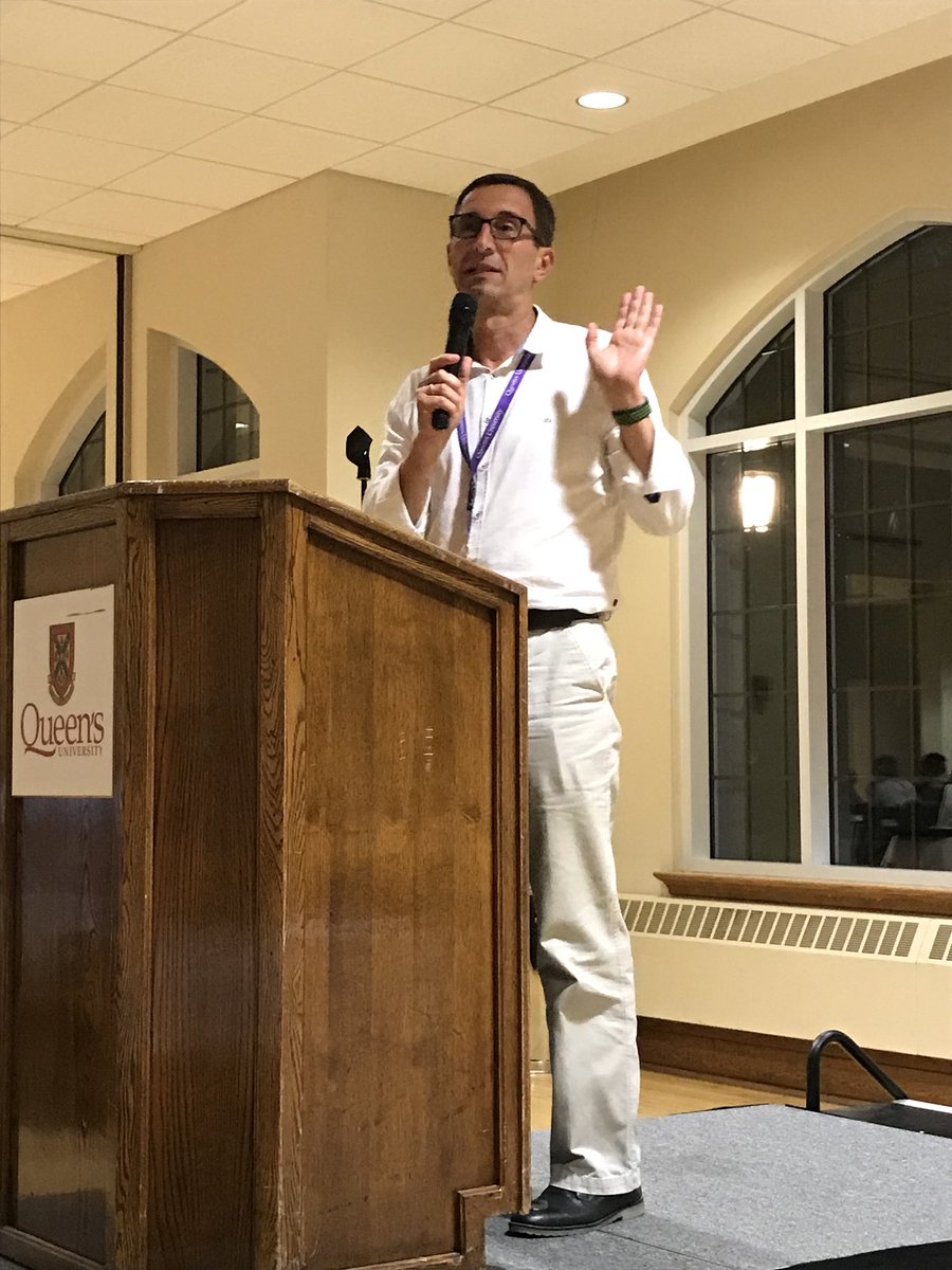 WDSACCWI2018's tweet photo. Dr Dragan Savic shares his wisdom with the #WDSACCWI2018 community at the banquet dinner. https://t.co/oSAcVzDxo1