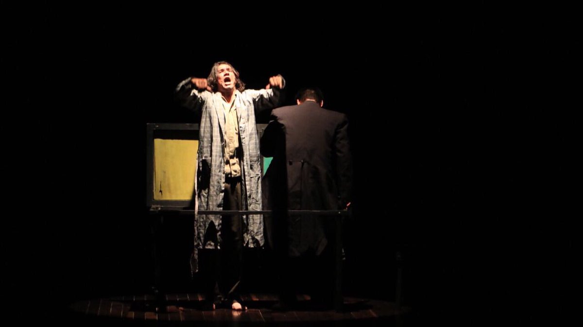 IMCTBGA's tweet photo. #AEstaHora | La obra 'Poe-actos' del colectivo Esquinofrenia Teatro llega al auditorio ‘Pedro Gómez Valderrama’, en el marco del II Festival Internacional de la Cultura en Santander, #FICUS2018. ¡Una oportunidad para comprender el arte en todas sus dimensiones! https://t.co/KpJB6uQklV