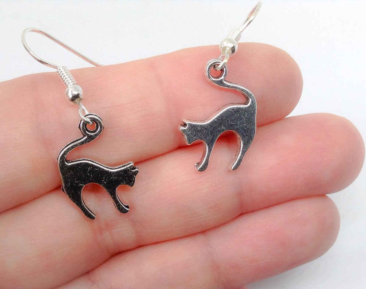 DIYcutiefuls's tweet image. RT @BeadsofCreation Cat Earrings, Kitty Jewelry, Drop Earrings, Dangle Earrings, Feline Jewellery, Cat Lover Gift, Animal Jewellery, Teenager Present tuppu.net/5680117f #Etsy #BeadsofCreation #CatLoverGift