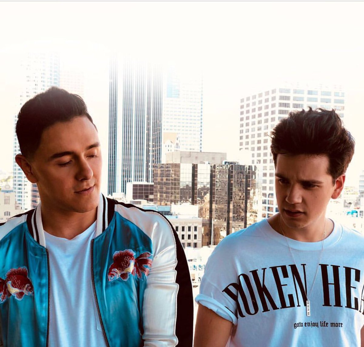 ¡Nueva colaboración! <a href="/AxelMuniz_Music/">Axel Muñiz</a> y <a href="/JoeyMontanaT/">Joey Montana</a> estrenarán el proximo viernes su nuevo sencillo: #MiVicio 🎶🔉🔜