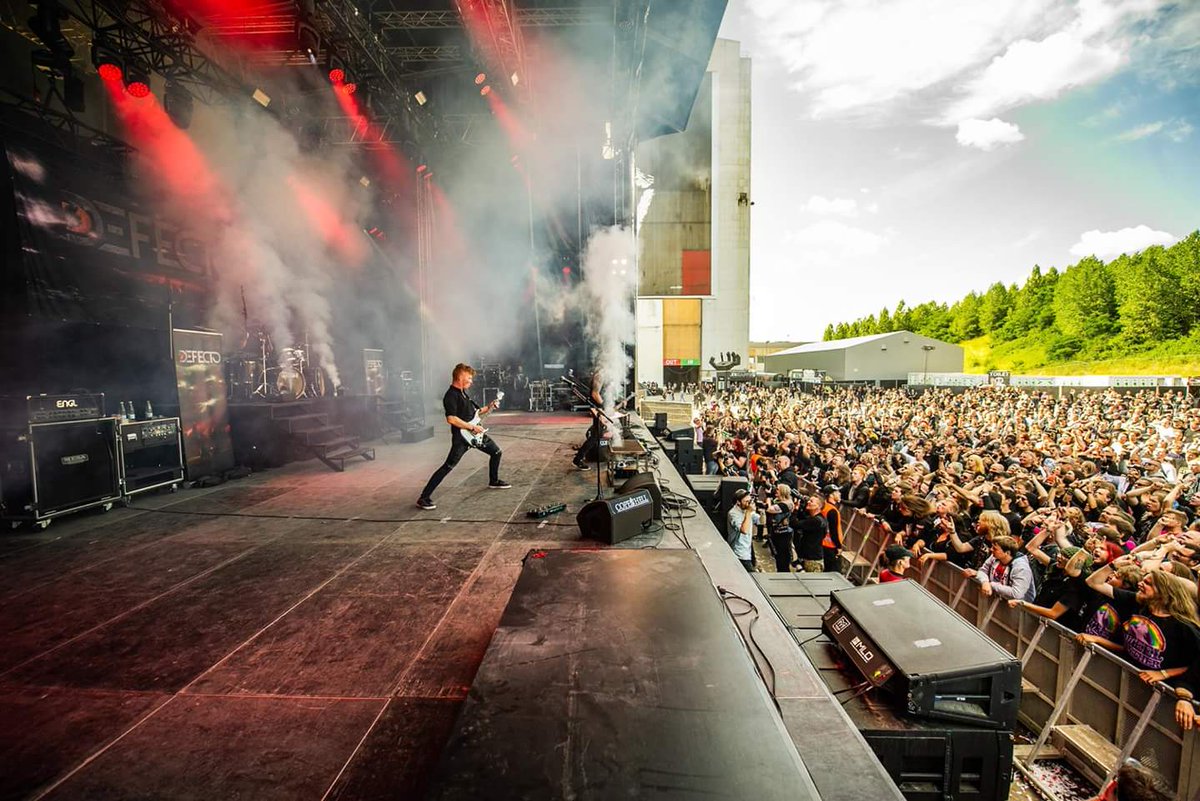This Saturday, for the first time ever, Defecto will play in Finland.
We're honored that the @Qstock festival in Oulu called us up and asked us to join the line-up for this amazing festival in their beautiful country.

Photo: @jakobmuxoll