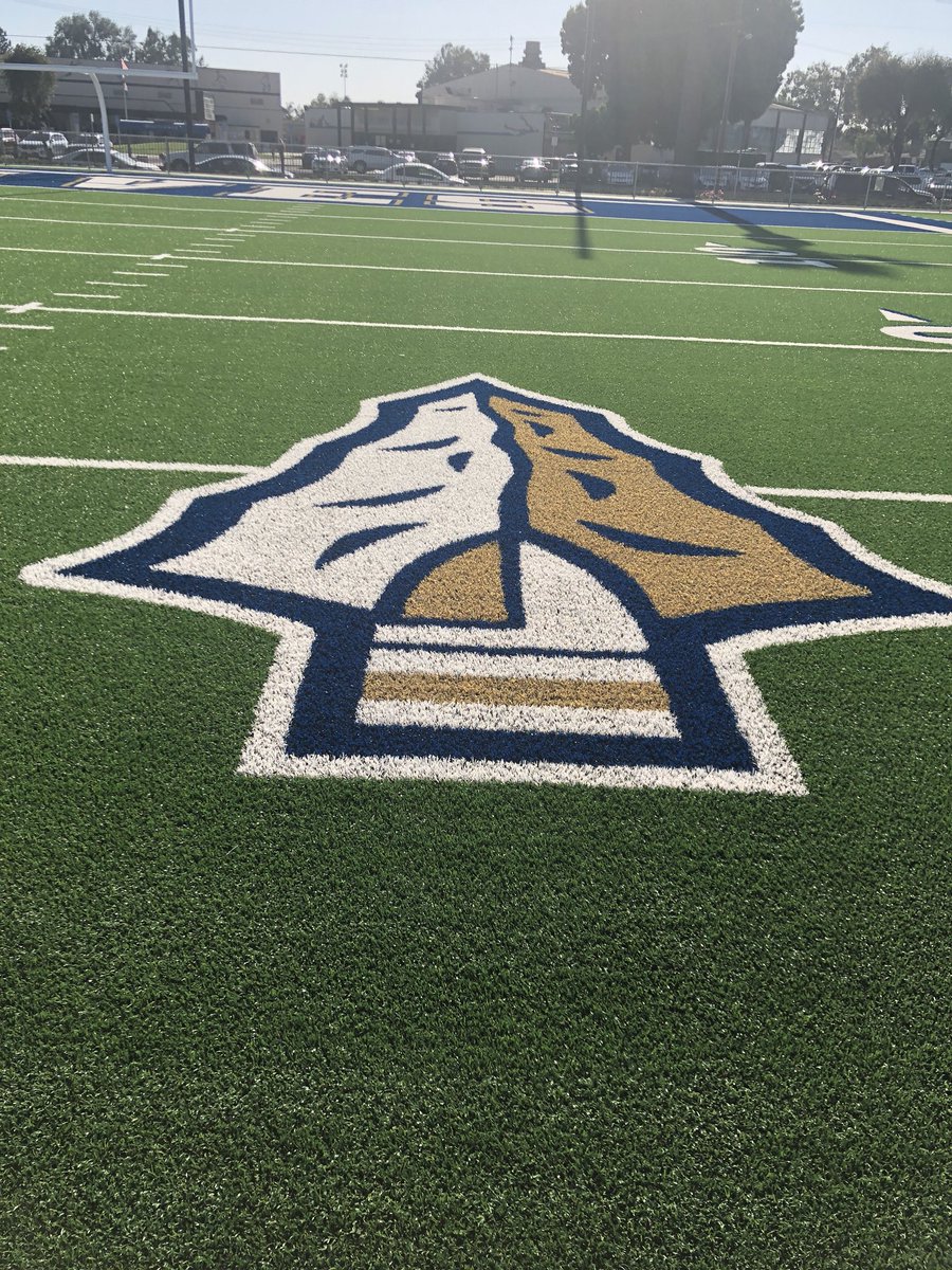 Jenonfields's tweet image. Starting the ceremony for the new stadium at #StJohnBosco! #onourturf #astroturf #SJB
