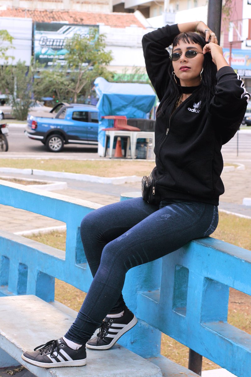 sama_esmeralda tweet picture