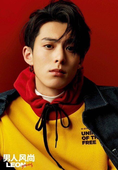 dylan wang ♡ on X: he looks so cute with his new hair!!   / X