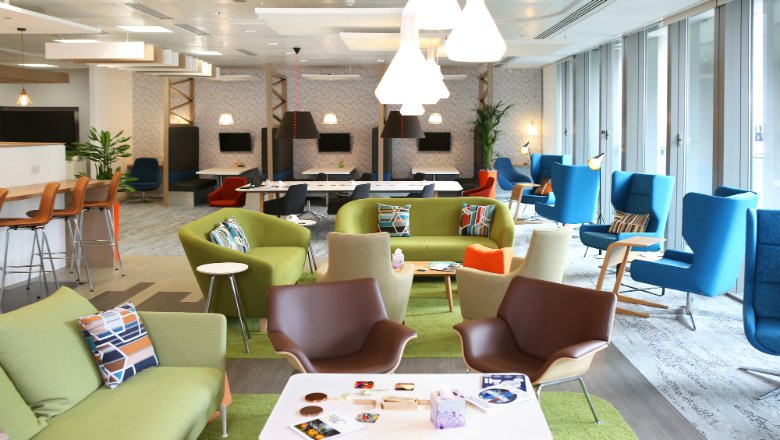 GrantThorntonUK's tweet photo. Are you looking to grow your B2B #SaaS company and raise external finance?  Join the @GrowwithG team and guests from the funding world at #ReadyFundGrow on 27 Sept in @LoungeFSQ for an evening of unique insights. Sign up today https://t.co/cGc6oWg6sg https://t.co/kTIsPgx0Xv
