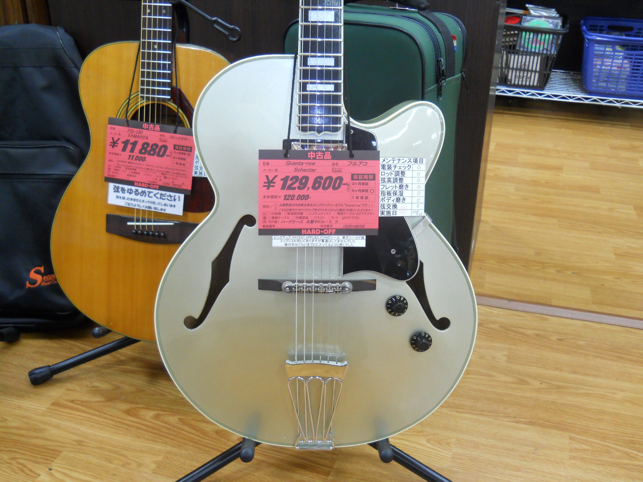 SCHECTER アーチトップ＆バックのフルアコ 内田勘太郎モデル